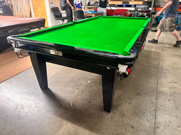 Pre-Owned 9’ Riley Grand Snooker Table