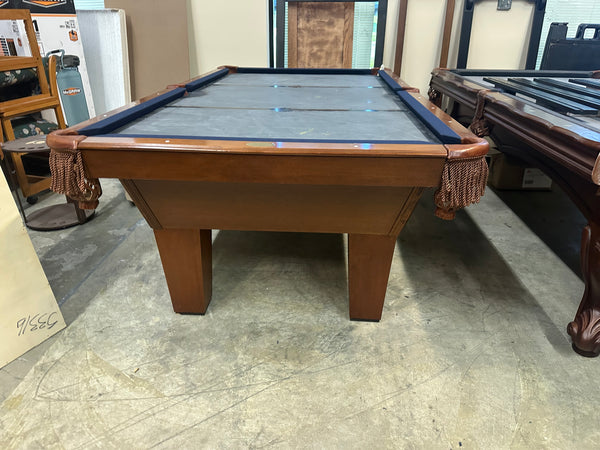 Pre-Owned 8’ Olhausen Sheraton Pool Table