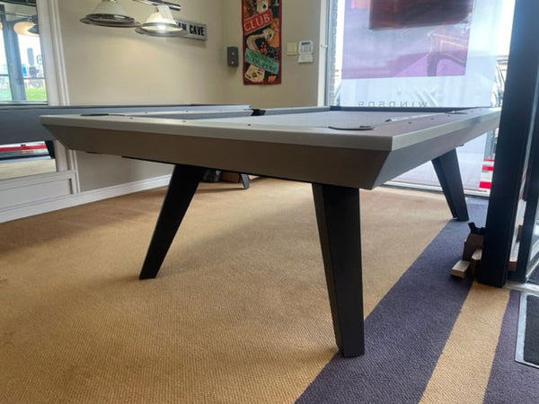 Olhausen Sinatra Outdoor Pool Table detail