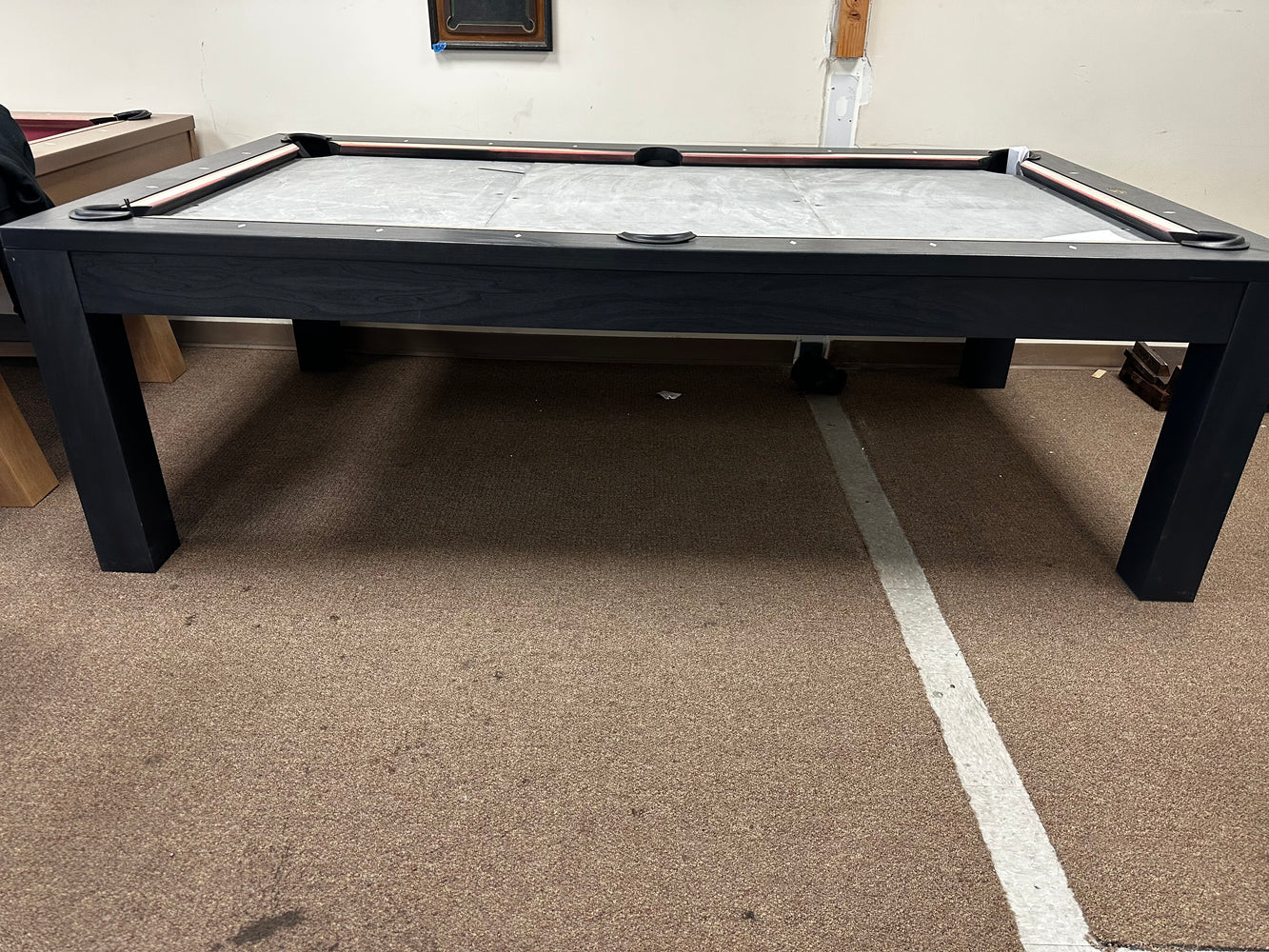 8’ Connelly Richland Floor Model
